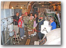 visiteurs a l'usine